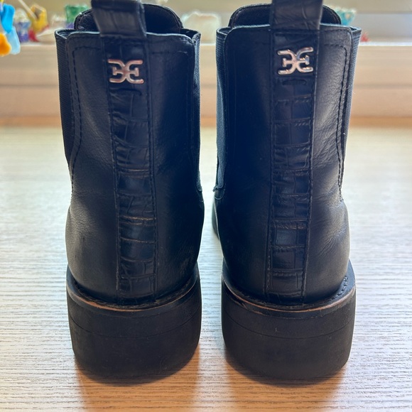 Sam Edelman Chunky Chelsea Boots Black size 8.5 - Picture 2 of 6